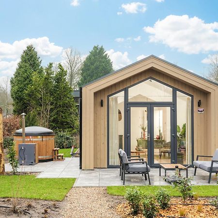 Veluwepark De Bosgraaf | Comfort Met Hottub Lieren Екстериор снимка
