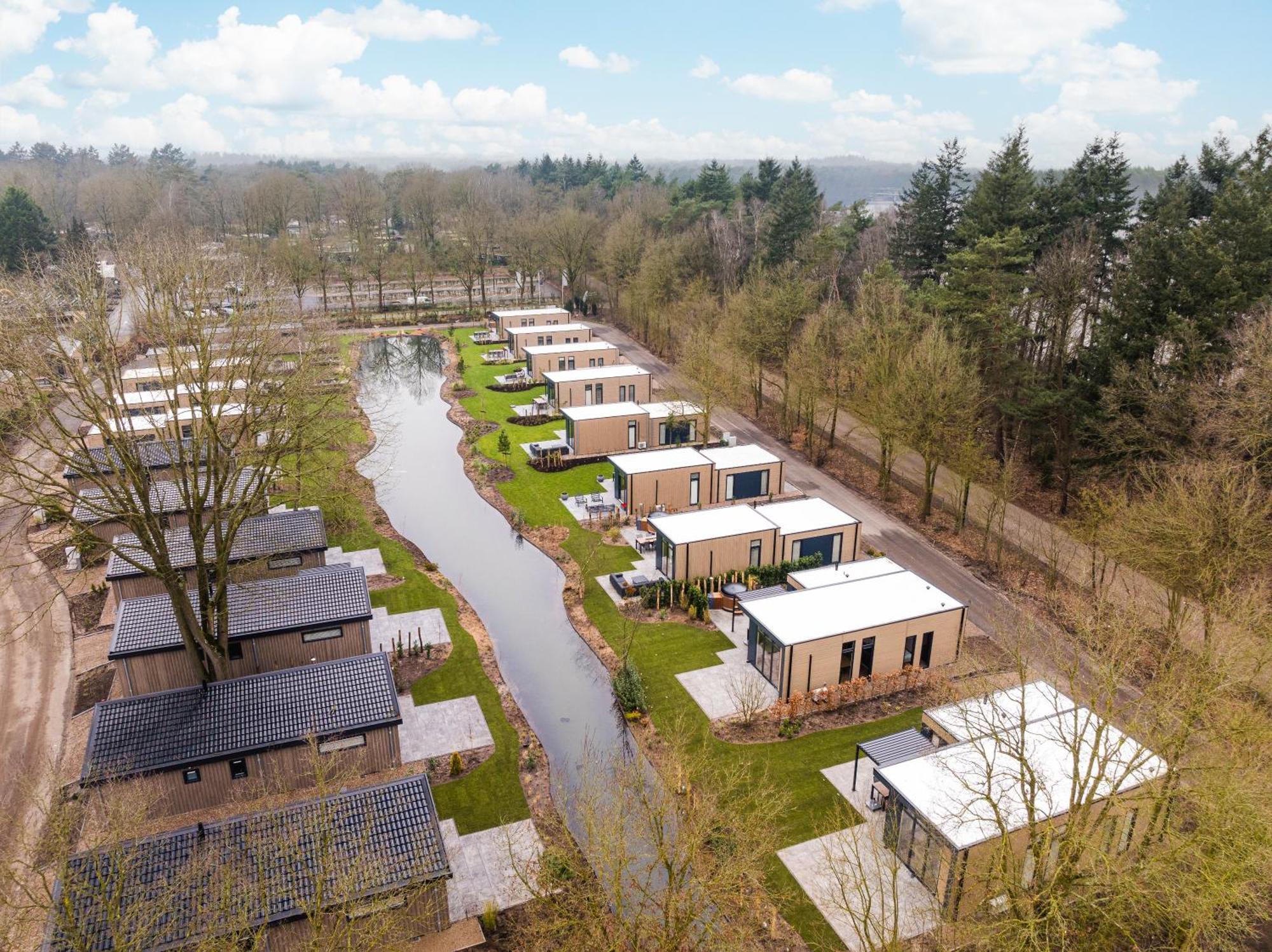 Veluwepark De Bosgraaf | Comfort Met Hottub Lieren Екстериор снимка