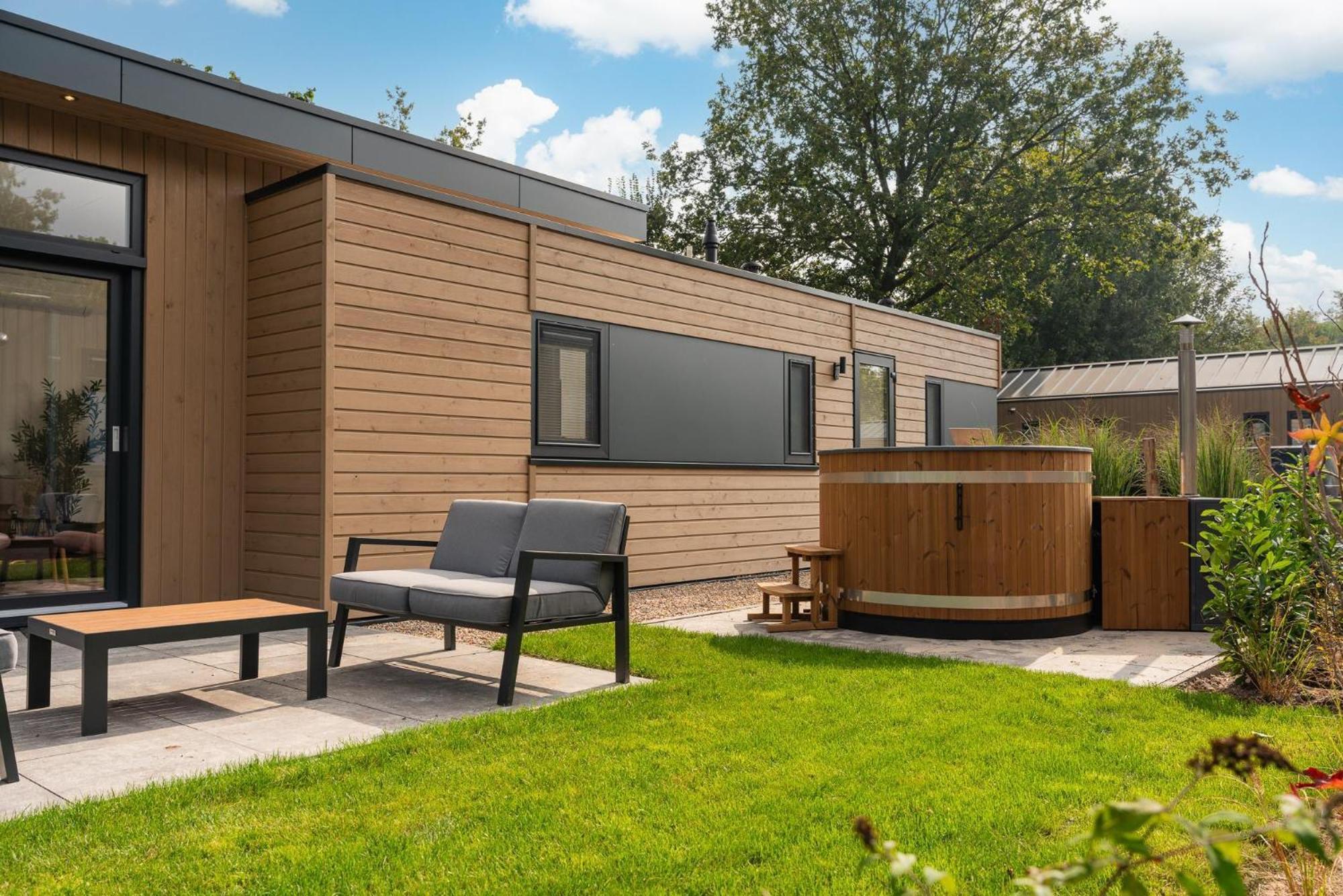 Veluwepark De Bosgraaf | Comfort Met Hottub Lieren Стая снимка