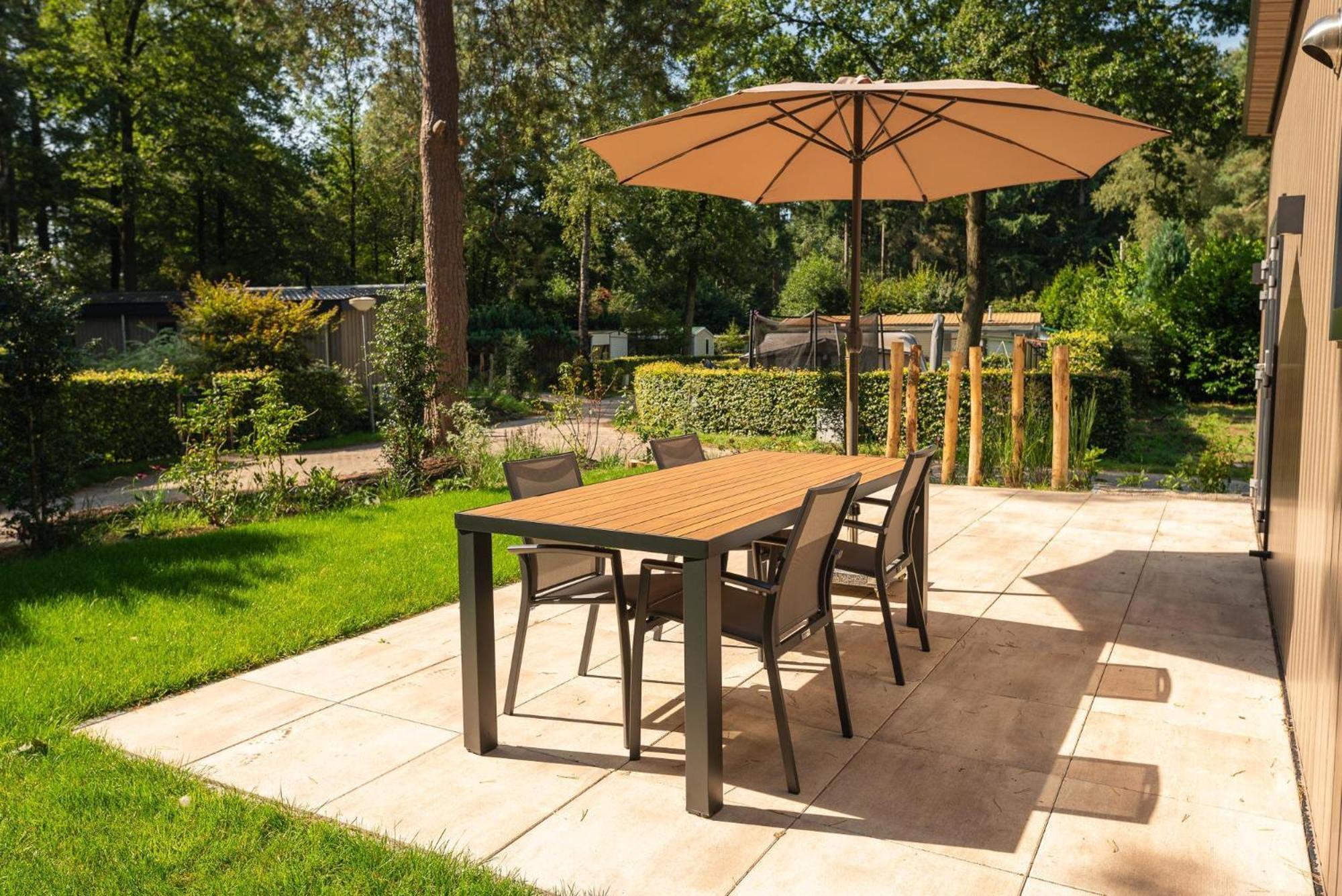 Veluwepark De Bosgraaf | Comfort Met Hottub Lieren Стая снимка