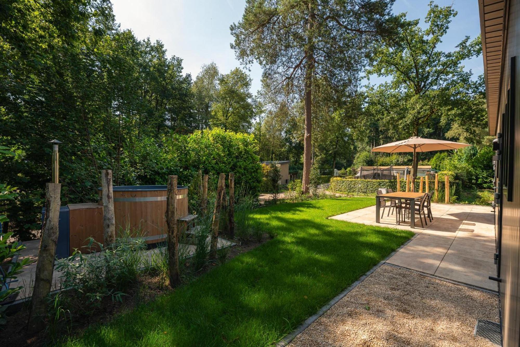 Veluwepark De Bosgraaf | Comfort Met Hottub Lieren Стая снимка